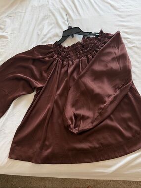 H&M Off-Shoulder Blouson Top in Deep Wine
